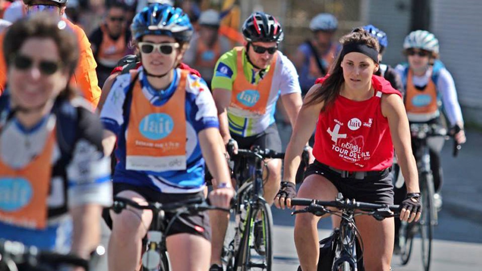 Du 4 au 10 août prochain, des milliers de cyclistes sillonneront les routes de la magnifique région du Bas-Saint-Laurent à l’occasion du 25e Grand Tour Desjardins!