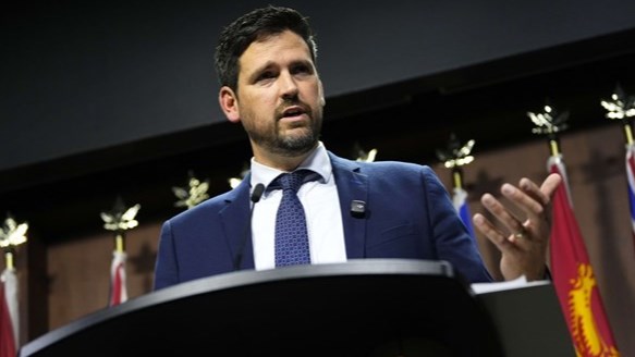 Crimes haineux: un projet de loi pourrait criminaliser les manifestations, dit l'ACLC
