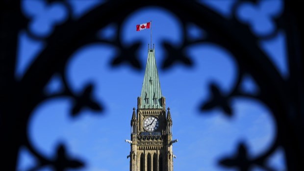 L'économie canadienne a mieux résisté que prévu aux droits de douane, selon le FMI