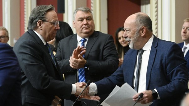 Dubé est bienvenu mais à certaines conditions, dit Legault