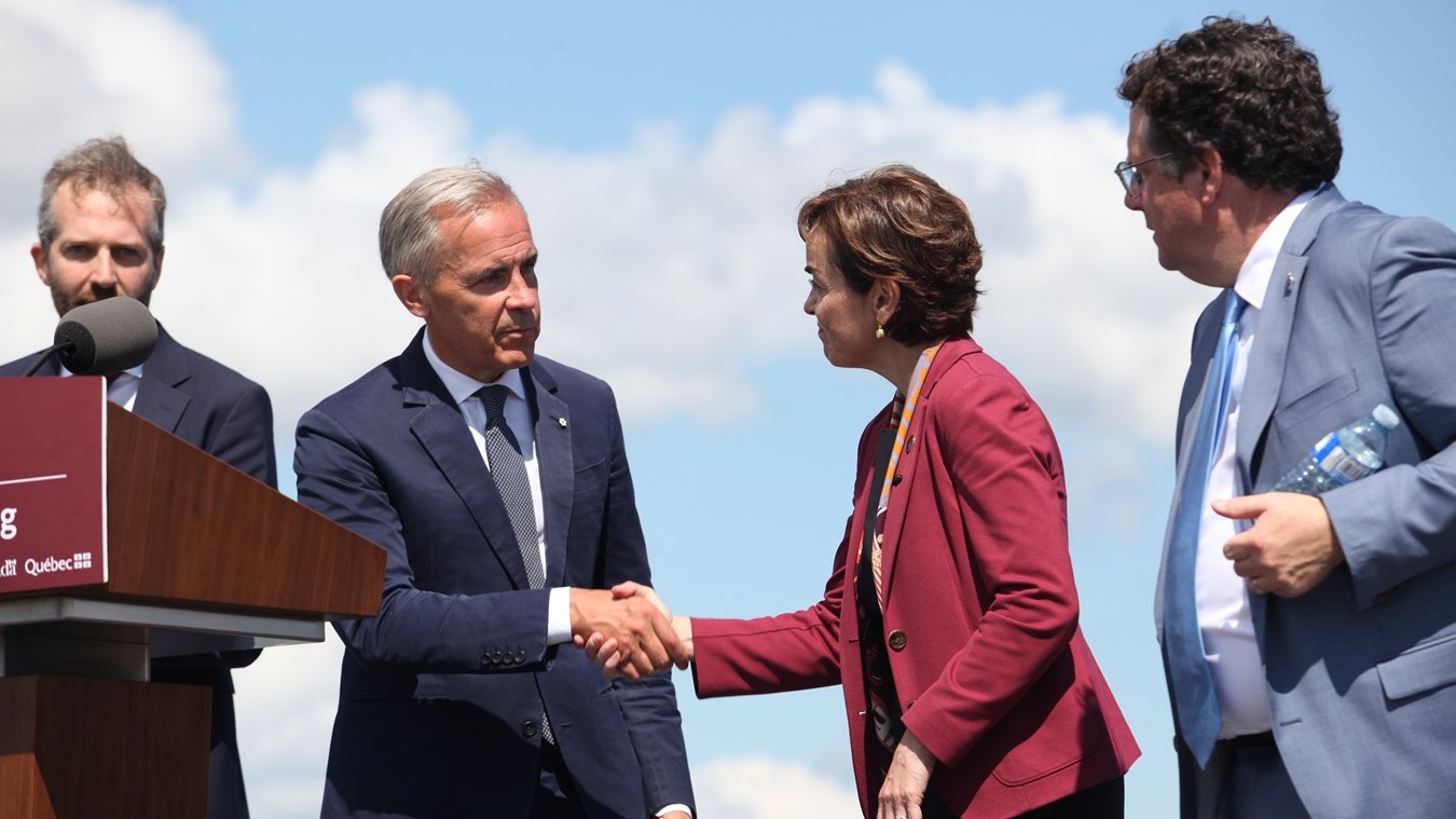« Un Canada fort, un Québec fort » : Carney et Fréchette unis à Lévis