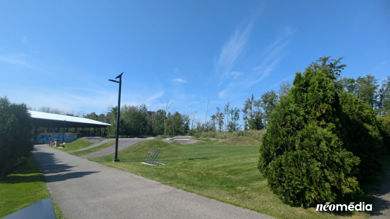 Complexe sportif 4 16 X9.png