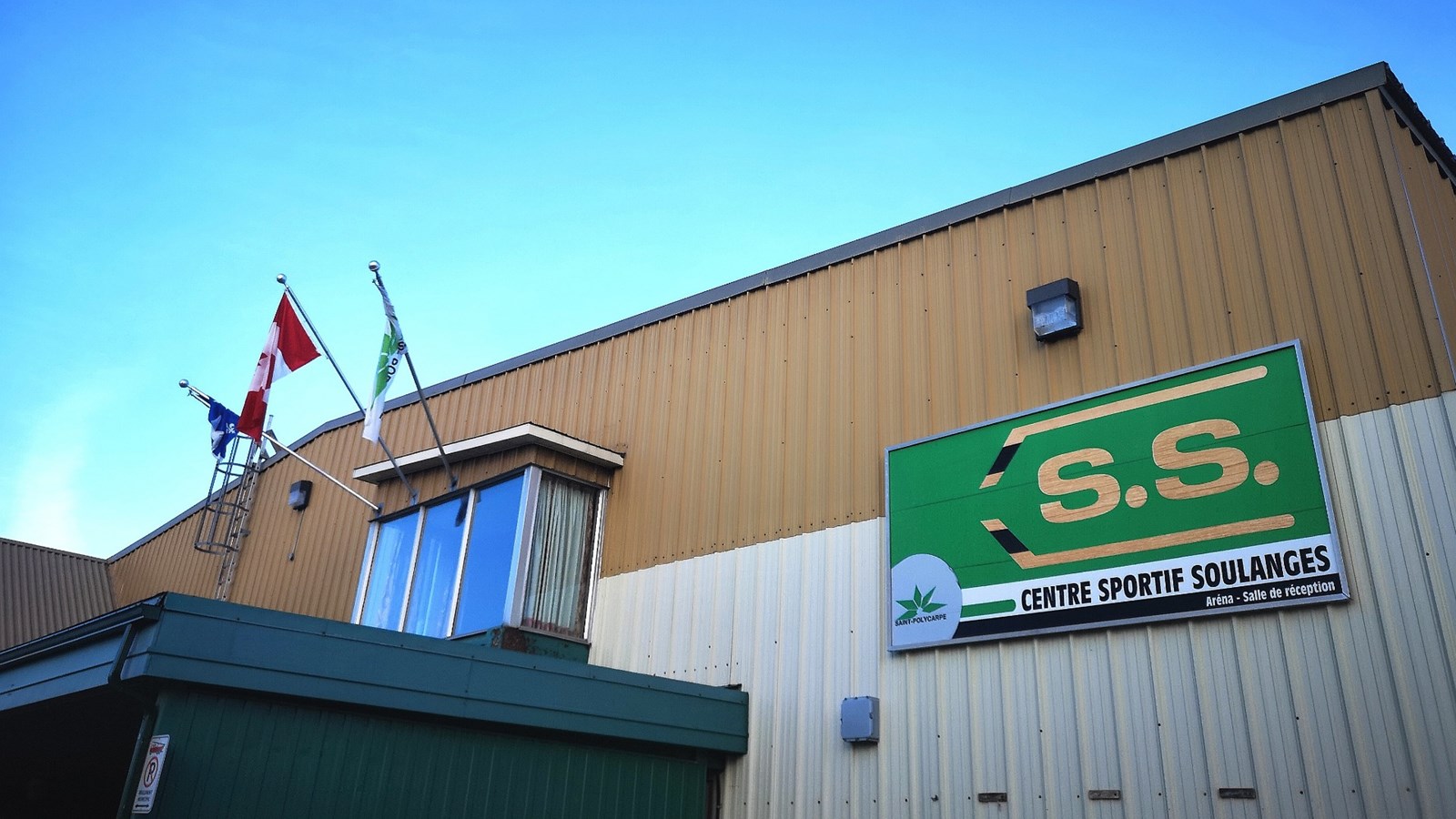 Un bureau de vote sera aménagé au Centre sportif Soulanges du 29 au 30 mars prochain pour permettre à tout un chacun de supporter la municipalité.