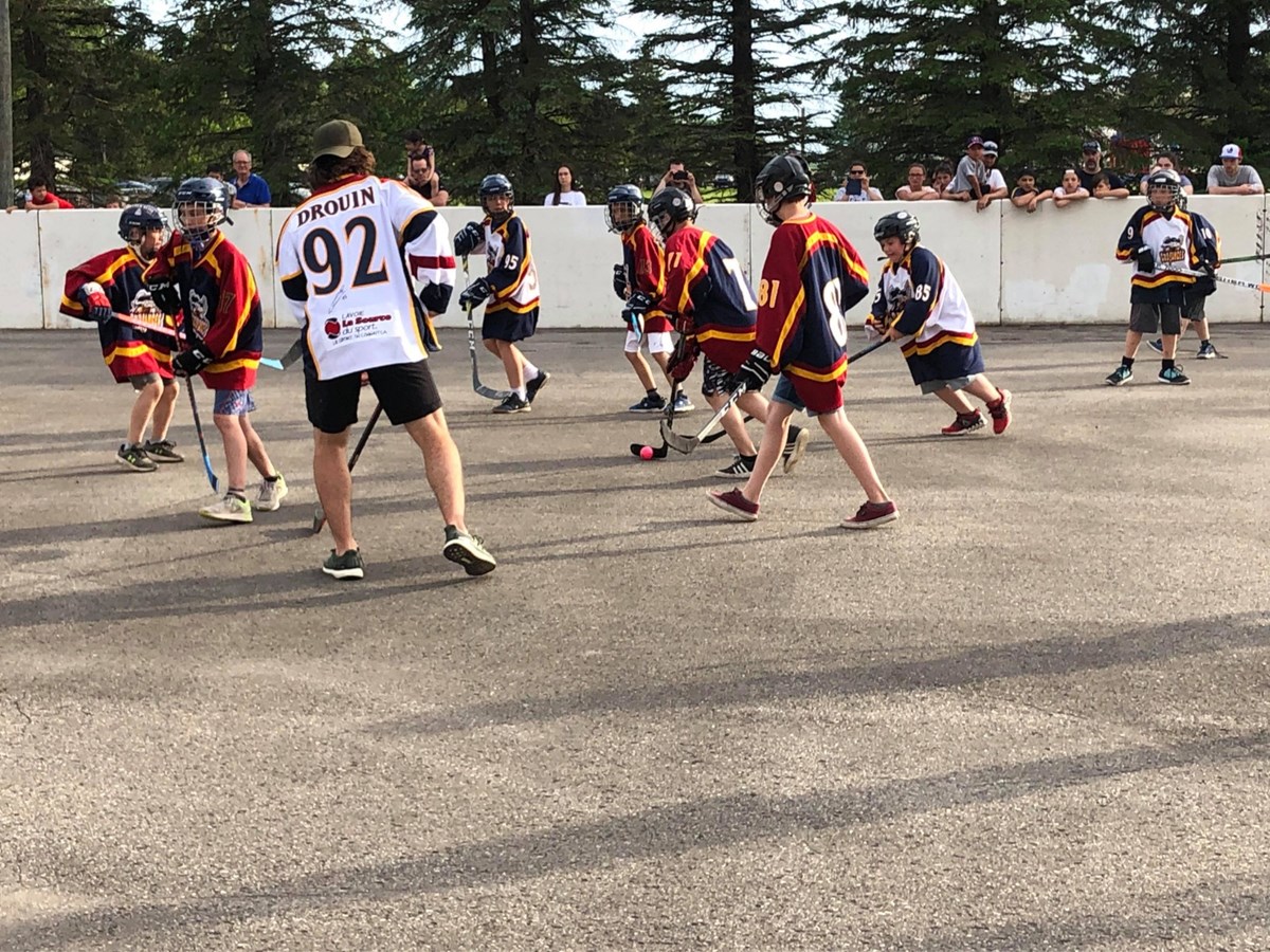 1200 personnes se rassemblent pour Jonathan Drouin
