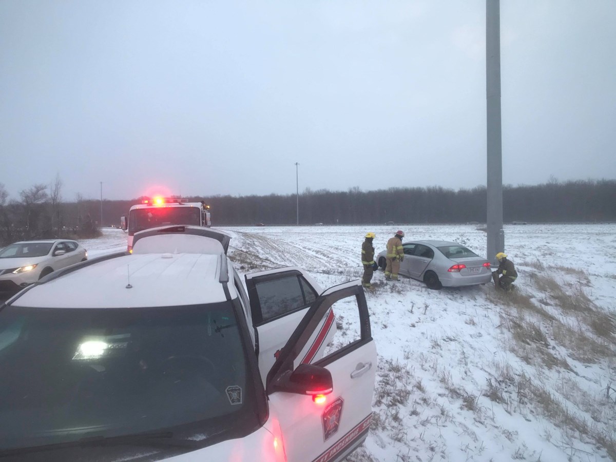 Sorties de route et carambolage sur l'autoroute 20 EST