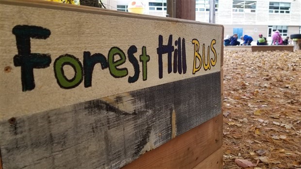 Novembre 2019 : une institution ferme à L'Île-Perrot, Hudson embauche une firme spécialisée et une école transforme sa forêt