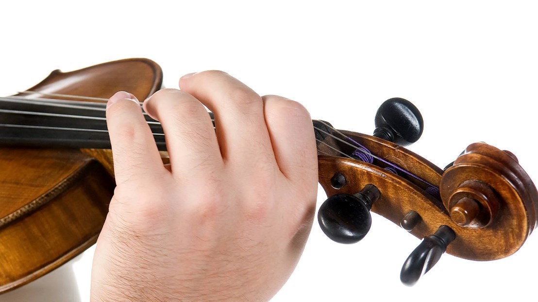 Un citoyen de Vaudreuil-Dorion réunit virtuellement des violonistes des quatre coins du monde