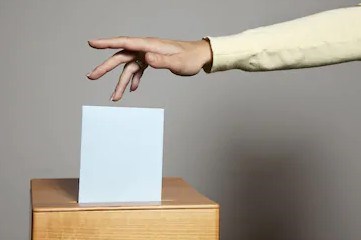 Hudson, Vaudreuil-sur-le-lac et Saint-Lazare pourront tenir des élections partielles
