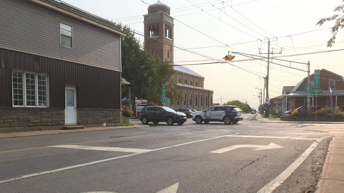 Un marquage au sol qui cause de sérieux maux de tête aux automobilistes
