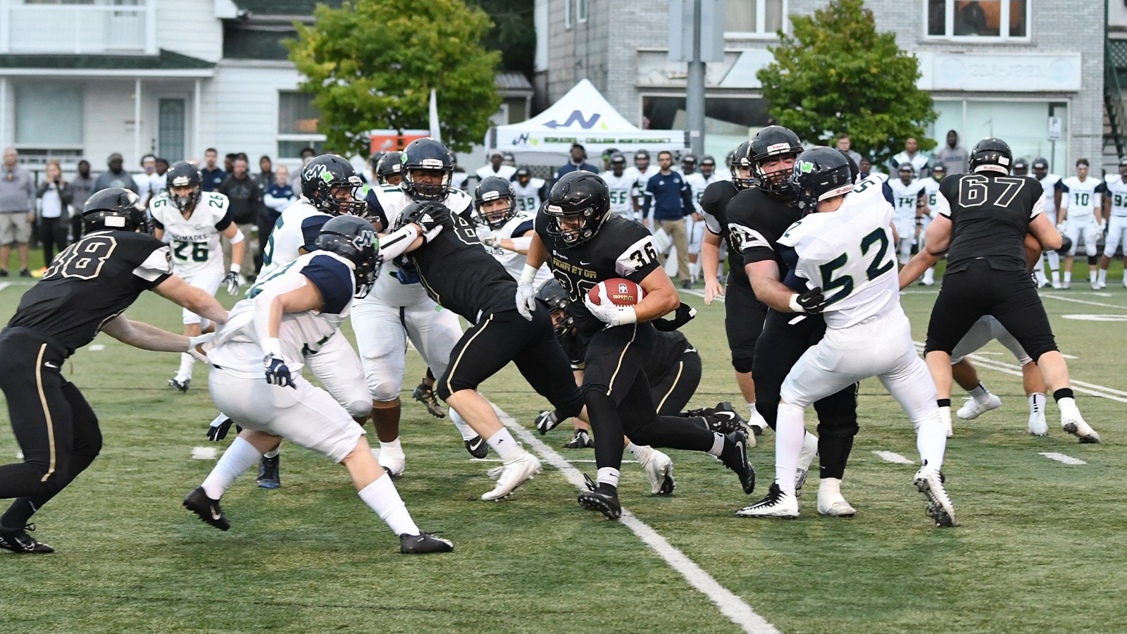 L'équipe de football du Collège de Valleyfield stoppe toutes ses activités sur et hors du terrain 