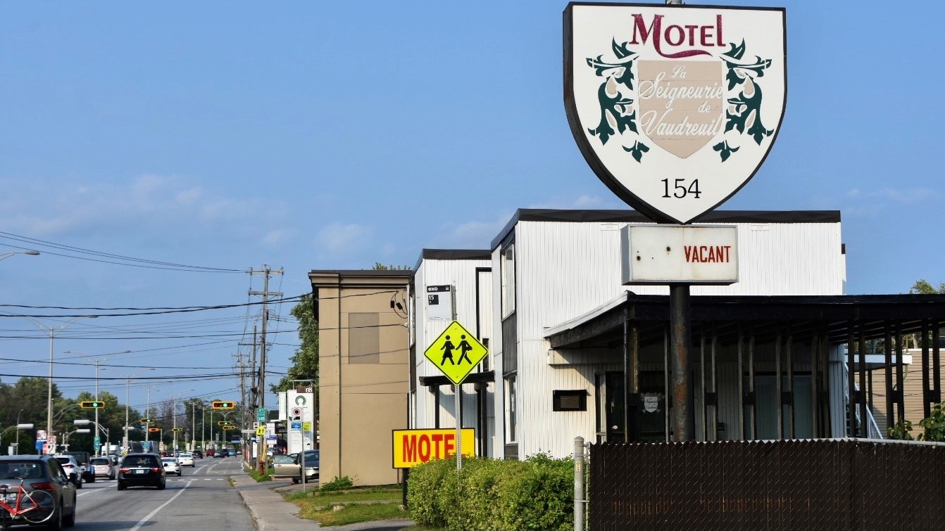 Les motels : des vestiges du passé voués à disparaître dans Vaudreuil-Soulanges