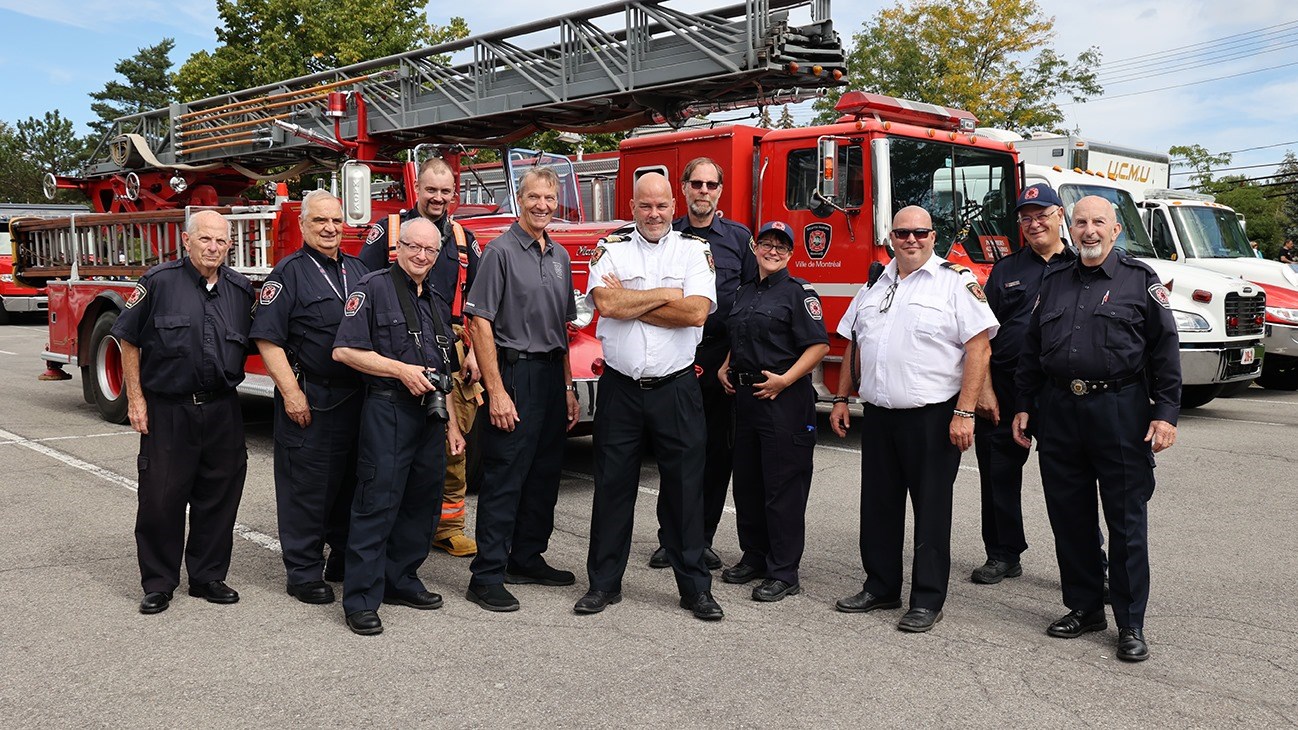 Pompiers auxiliaires de Montréal.