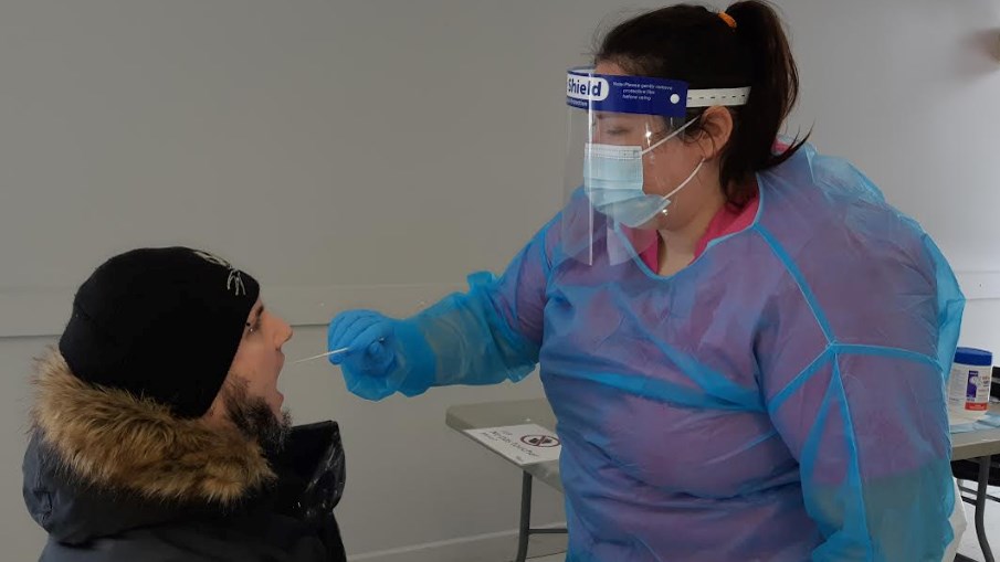 Clinique de dépistage mobile sur rendez-vous accessible dans la région 