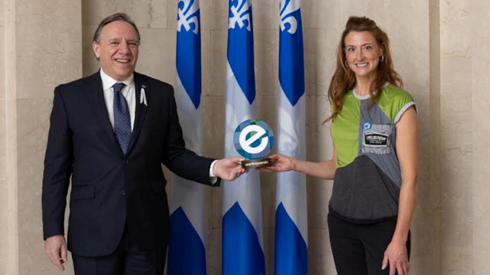 Mme Katryne Delisle membre fondatrice et coordonnatrice de L’Atelier Paysan a été reçue par le
premier ministre du Québec, François Legault. L’Atelier Paysan lauréat national – Création d’entreprise 2021 catégorie – Économie sociale.