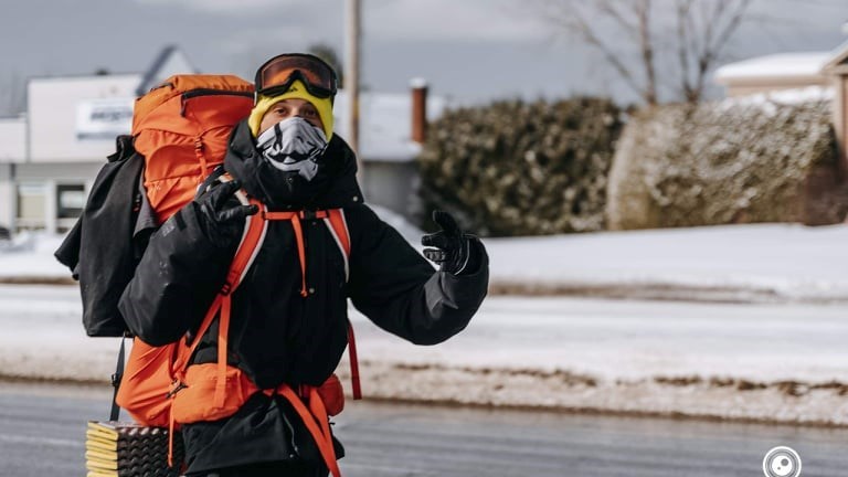 Fatigué mais toujours déterminé après 444 km de marche en solitaire