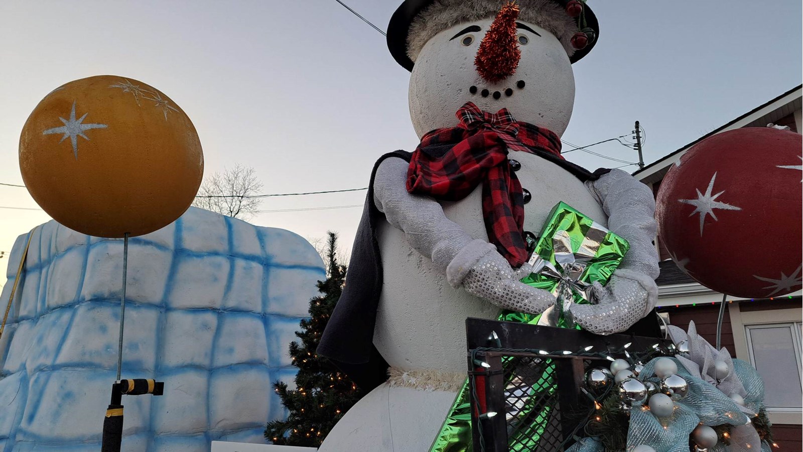 Retour en images sur le premier Défilé de Noël de Terrasse-Vaudreuil