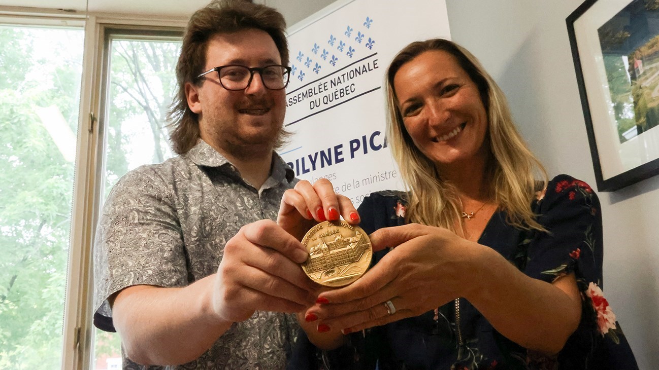 12 juillet 2022 : La députée de Soulanges récompense un jeune héro