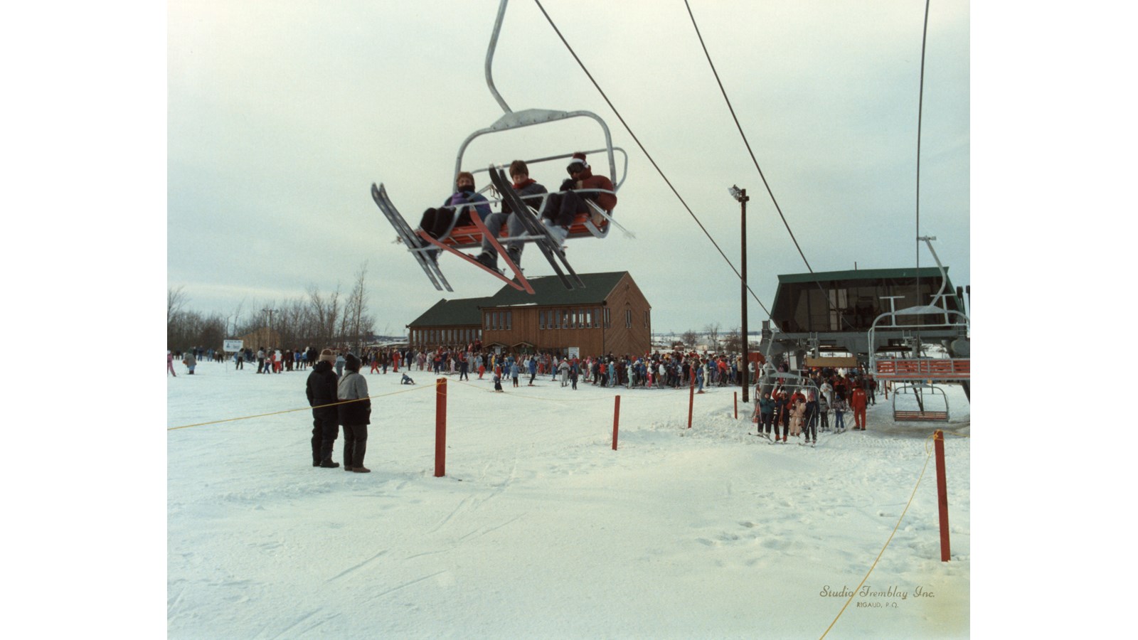 Télésiège au Centre de ski du Mont-Rigaud, 1990
