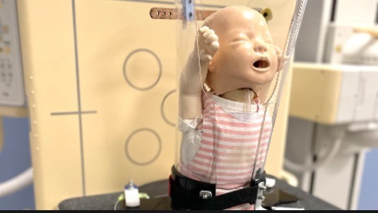 Un nouvel appareil pour faciliter la prise de rayons X de jeunes enfants