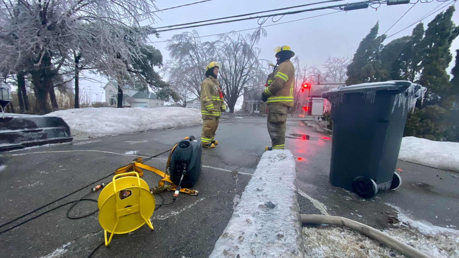 Retour en images sur la tempête de verglas