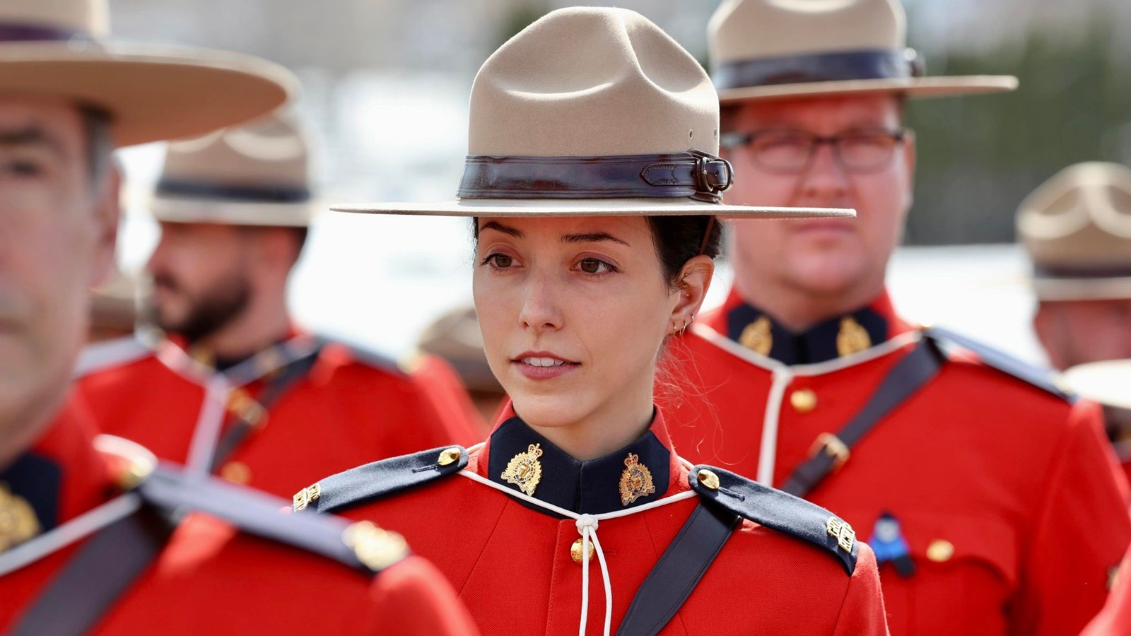 Des policiers de la région participent au dernier hommage à Maureen Breau
