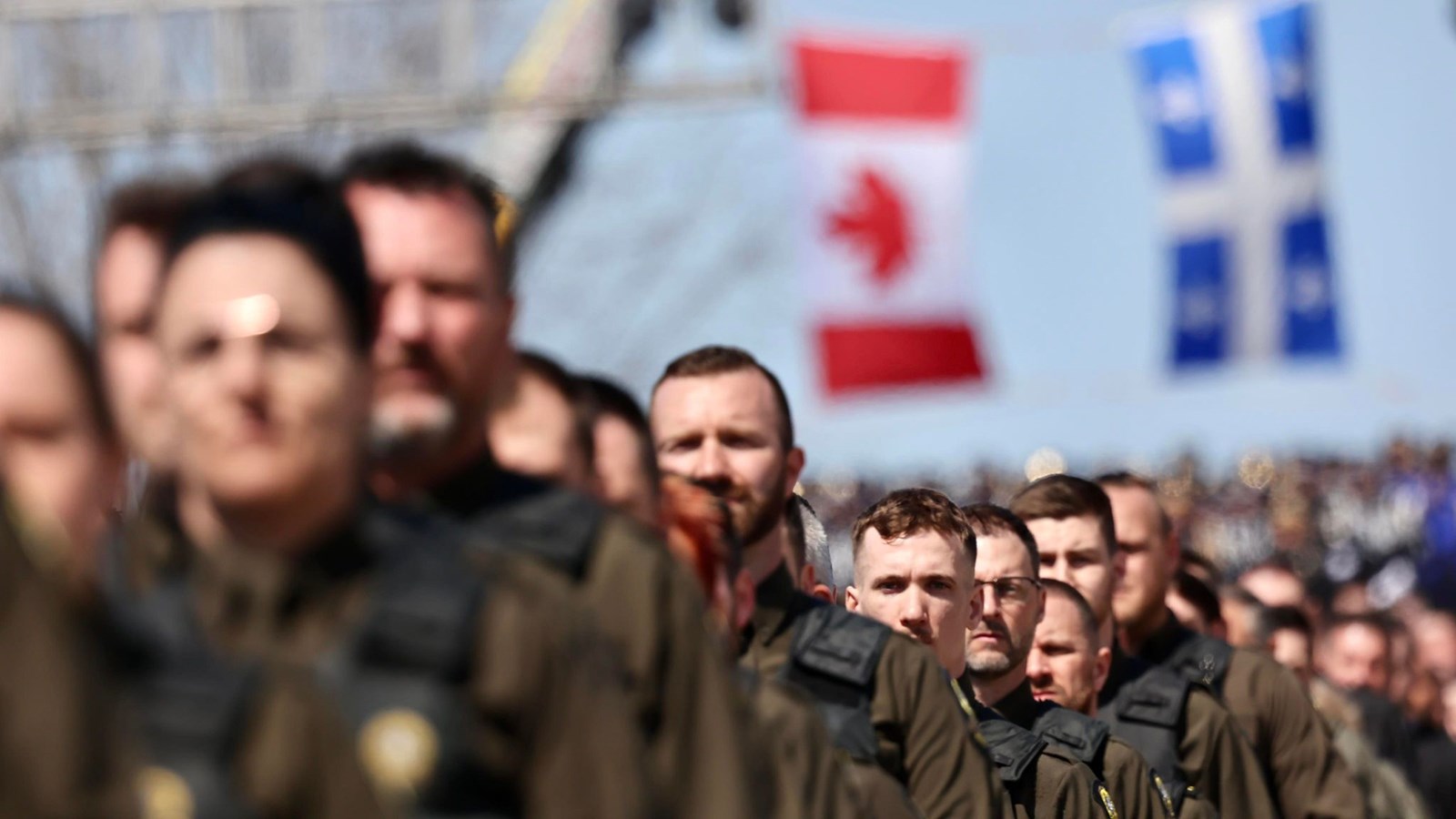 Des policiers de la région participent au dernier hommage à Maureen Breau