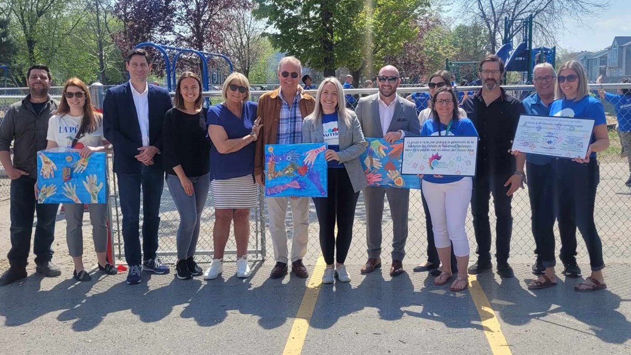 L’École François-Perrot inaugure son parc Bleu