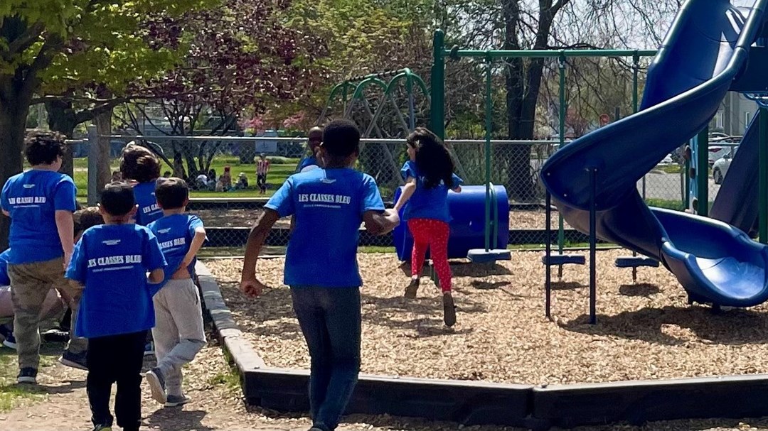 L’École François-Perrot inaugure son parc Bleu