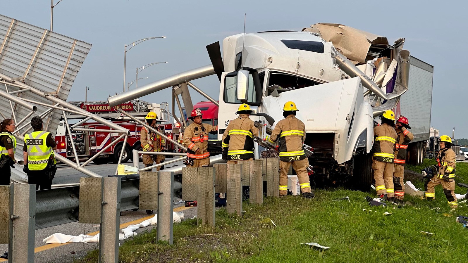 Une collision force la fermeture de l'accès à l'autoroute 30 à Vaudreuil-Dorion