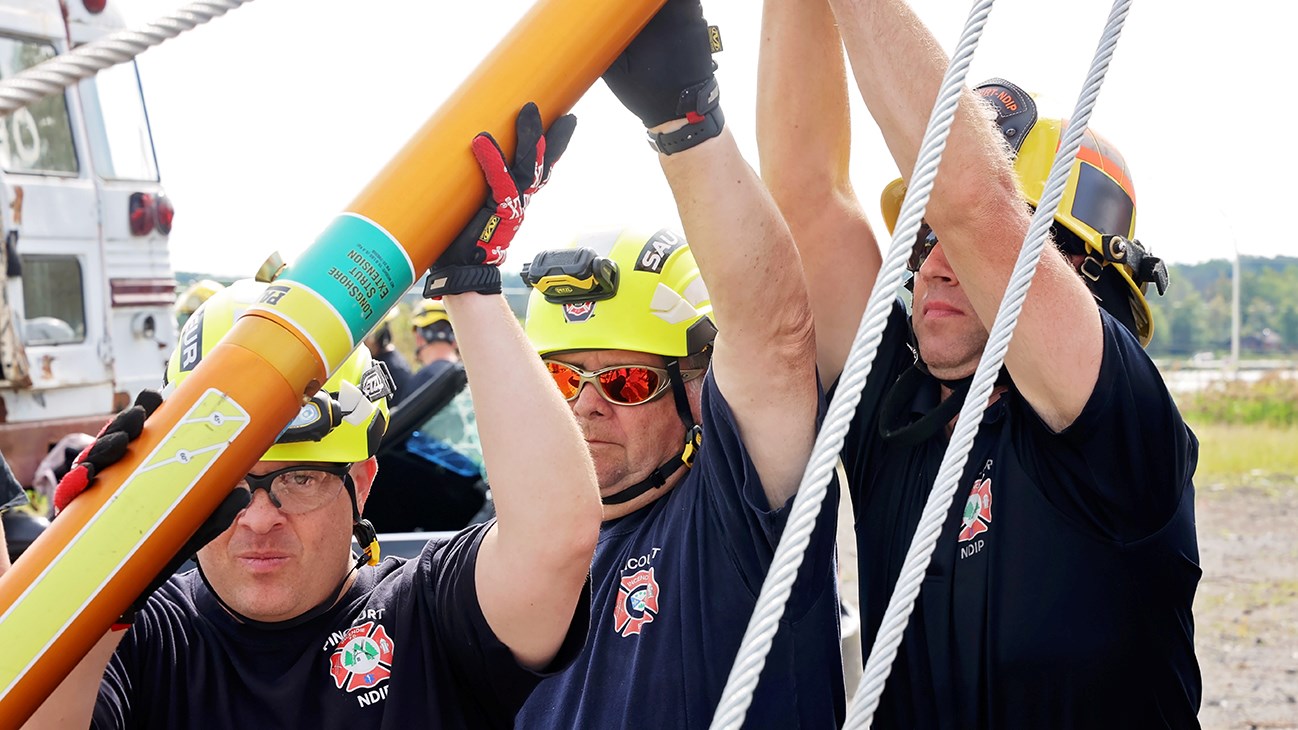 The fire departement Pincourt/ Notre-Dame-de-l'Île-Perrot hosts a unique specialized training course