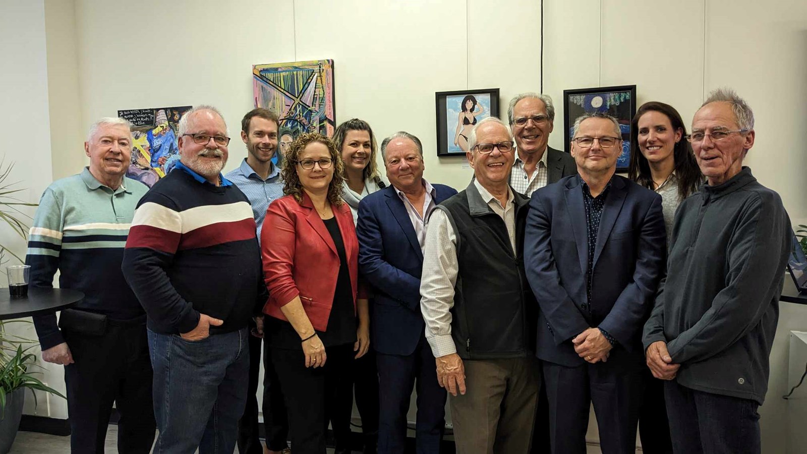 Plusieurs membres du C.A. de la Fondation de l'hôpital de Vaudreuil-Soulanges étaient présents au dévoilement