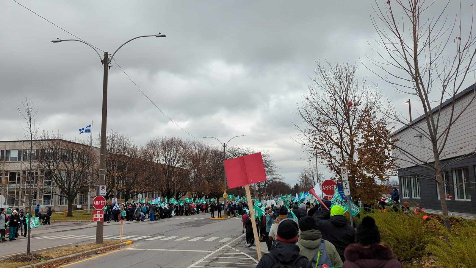 Dernière journée de grève de trois pour le Front commun et la FIQ