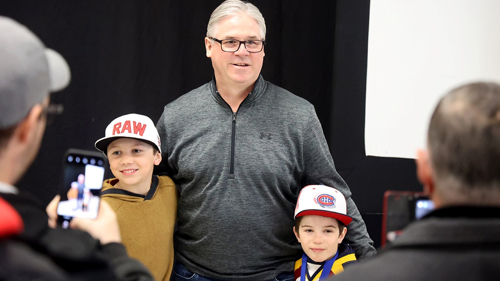 Une fin de semaine de hockey et un champion de la Coupe Stanley pour clore la saison des M9