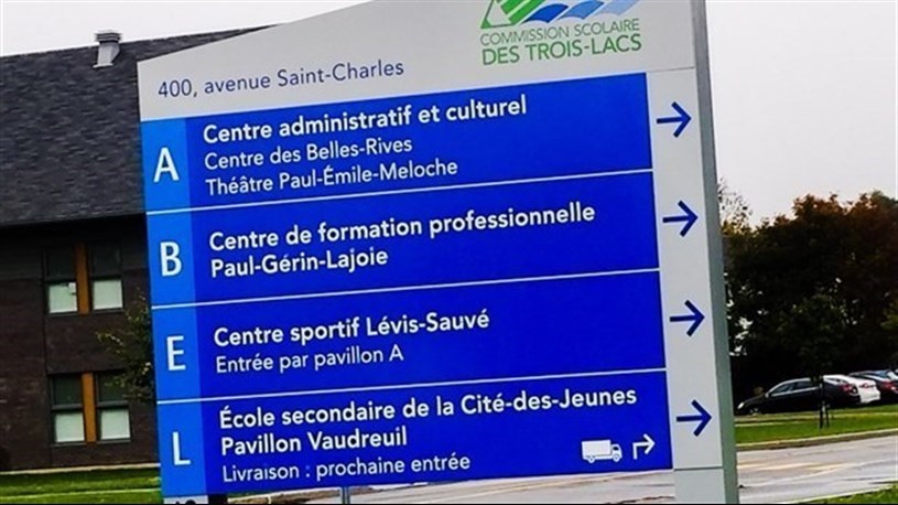 Un premier colloque organisé par l'organisme Vivre et Grandir Autrement