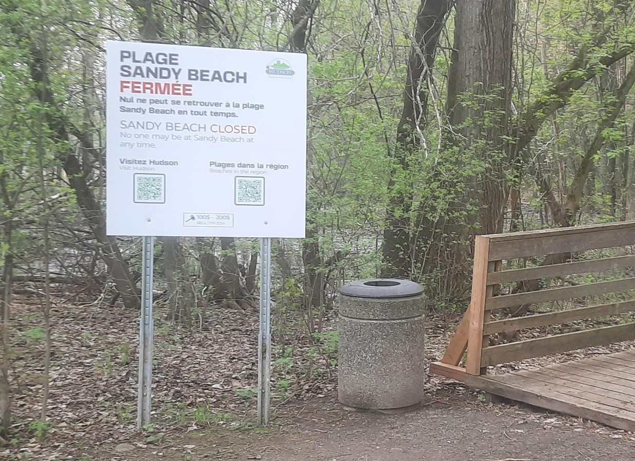 Plage de Sandy Beach: Des codes QR pour proposer des alternatives