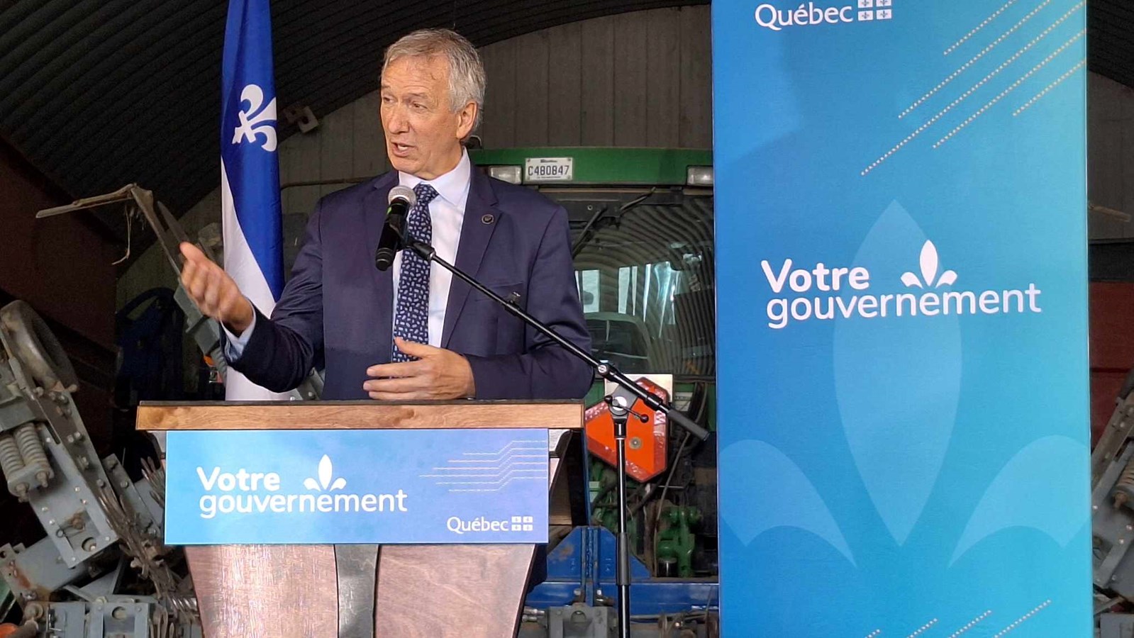 Le gouvernement annonce du soutien et des allègements pour les agriculteurs