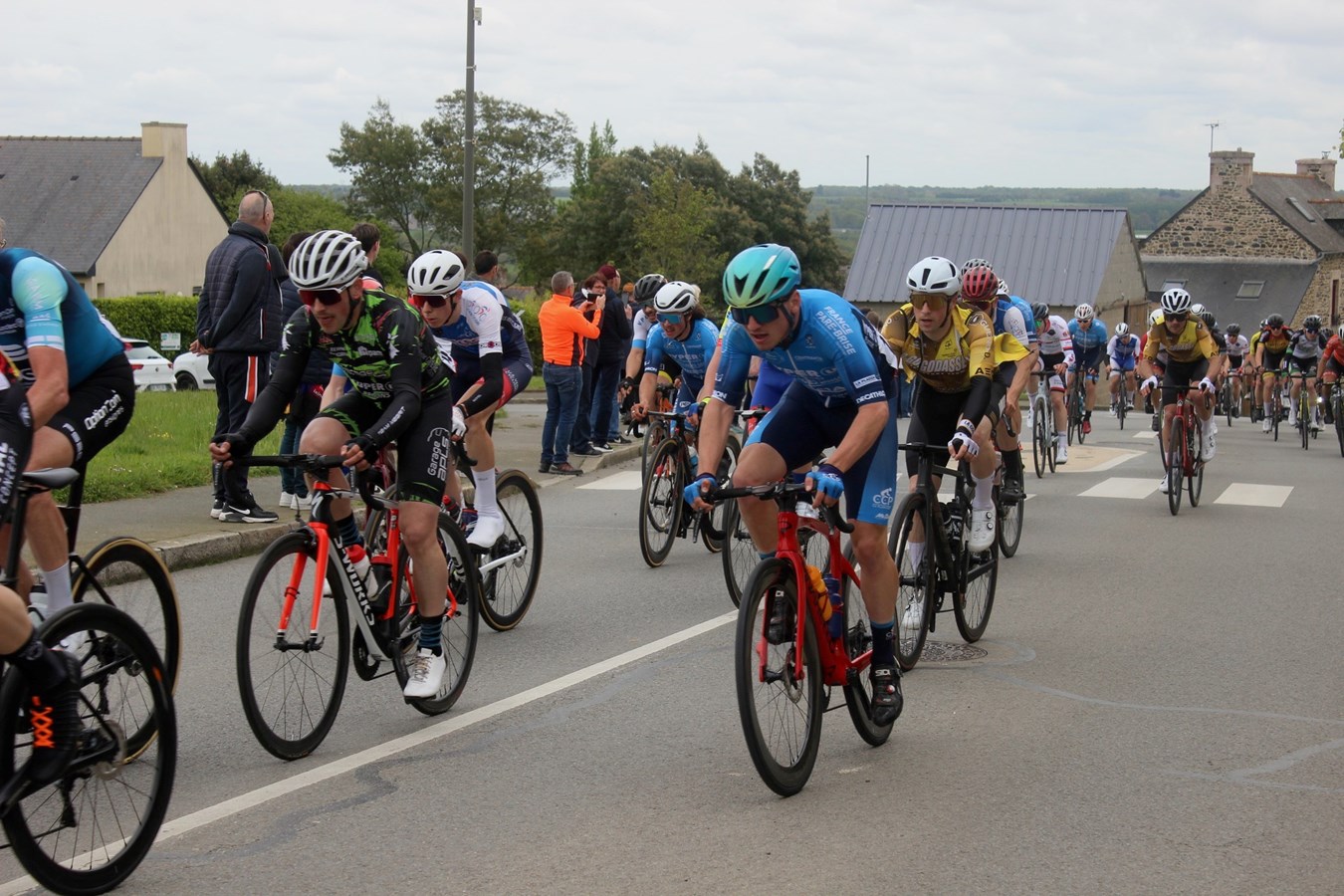 Un Vaudreuillois-Dorionnais raconte son expérience au Championnat canadien de cyclisme sur route