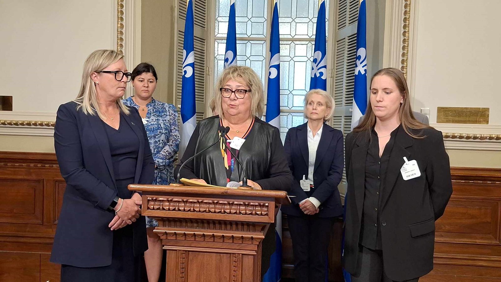 Marie-Claude Nichols aux côtés des citoyens pour demander à la CAQ d’agir