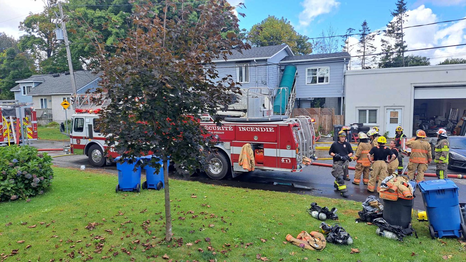 Incendie sur la 7e Avenue à L'Île-Perrot