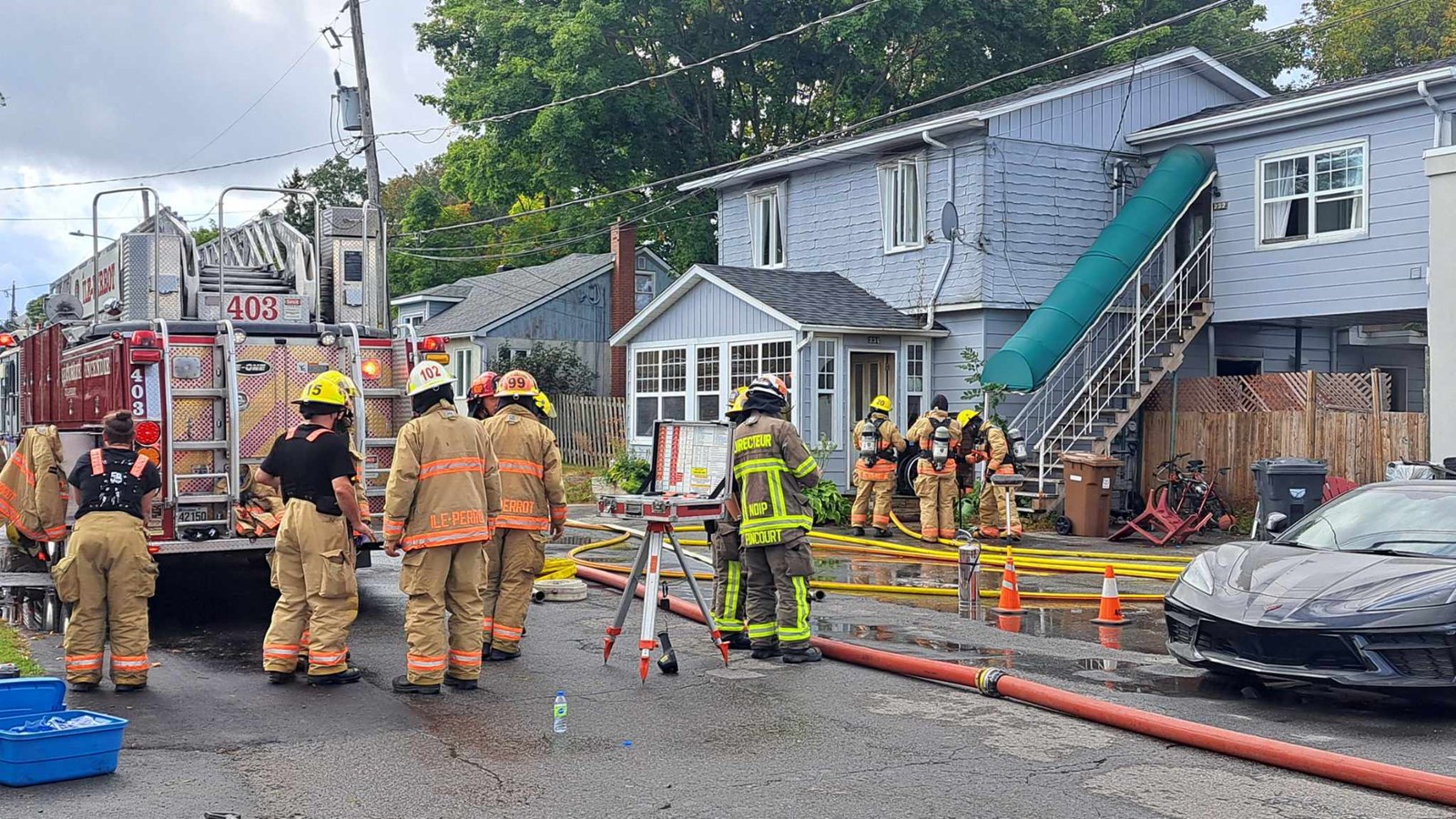 Incendie sur la 7e Avenue à L'Île-Perrot