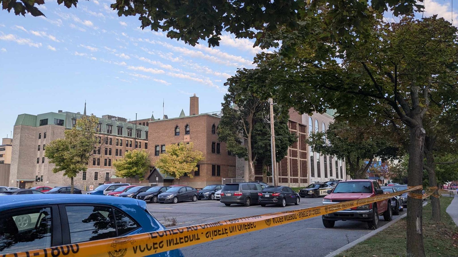 DERNIÈRE HEURE: Opération policière au Cégep de Valleyfield