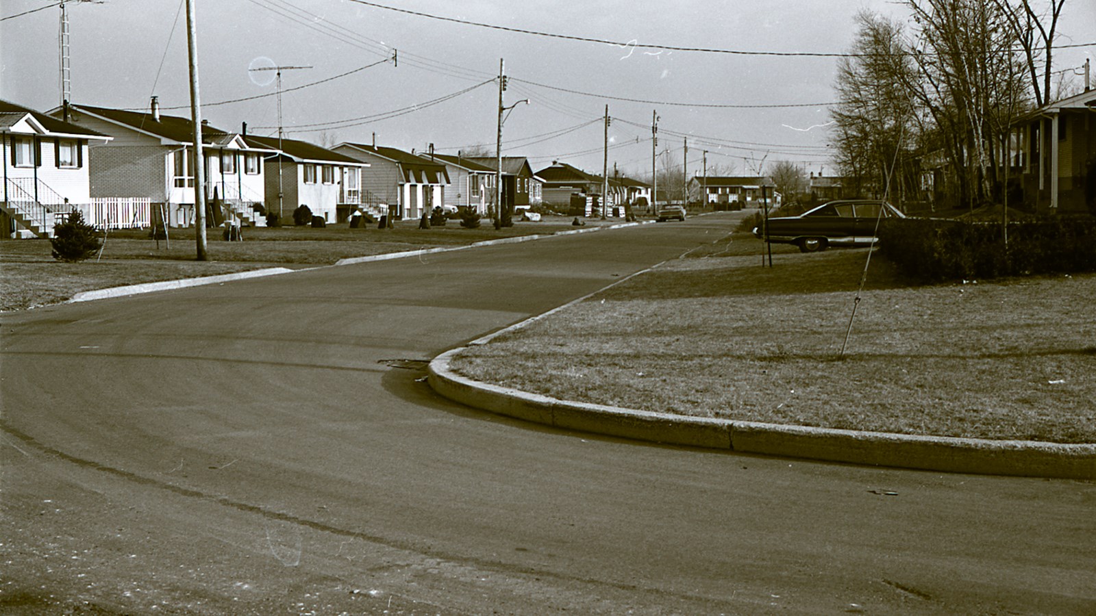 5e avenue dans le Dorion Garden vers 1975