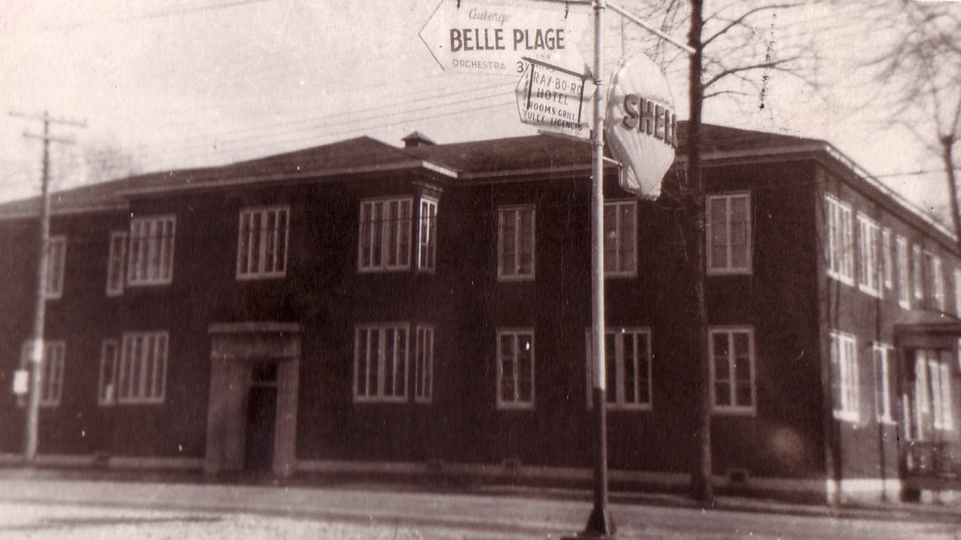 École rouge de Dorion avant l’incendie