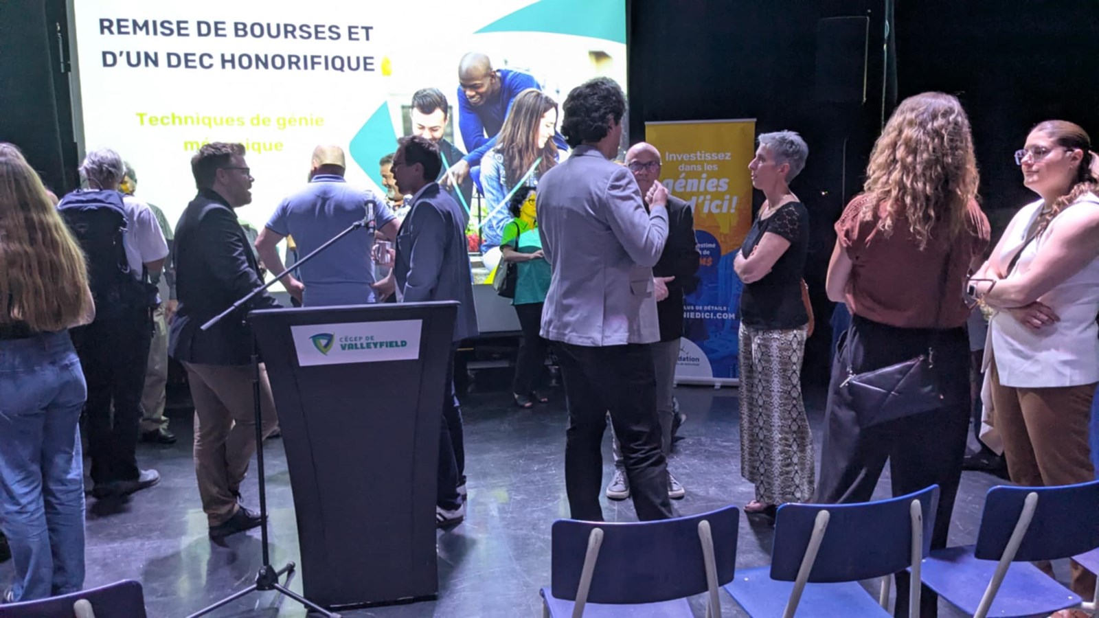 Le Cégep de Valleyfield remet un DEC honorifique à Germain Daoust