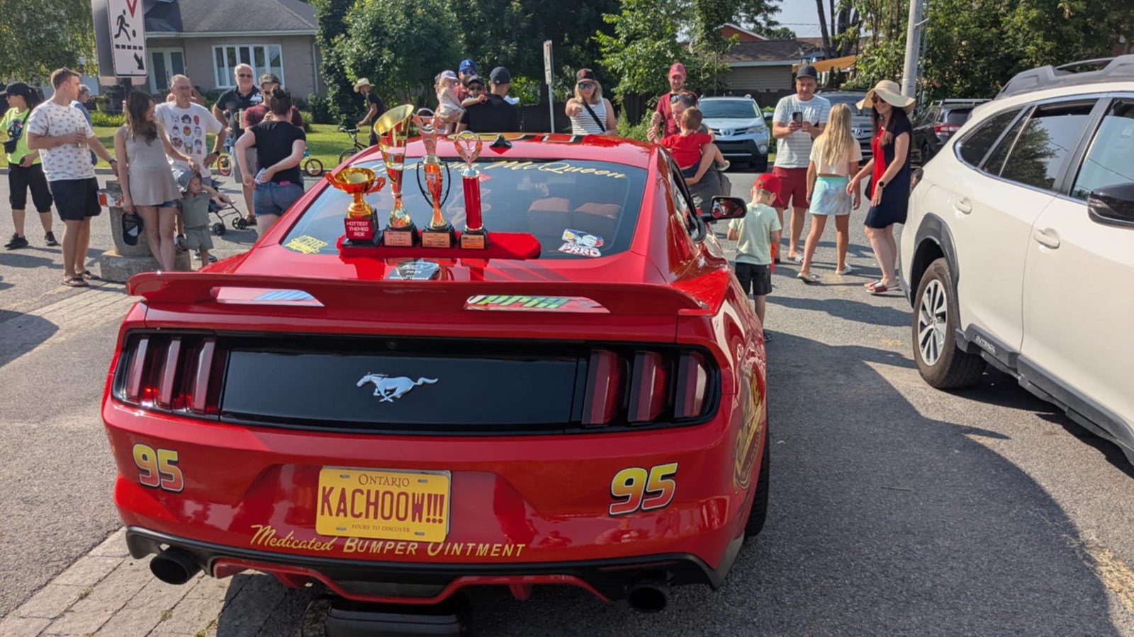 Ka-Chow! Le célèbre bolide Flash McQueen était de passage à Pincourt