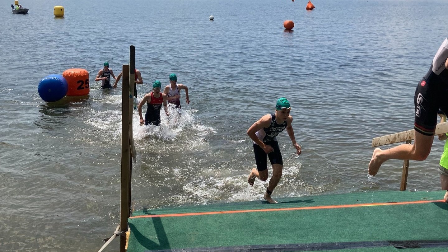 Collège Bourget : deux premières places au triathlon de Magog