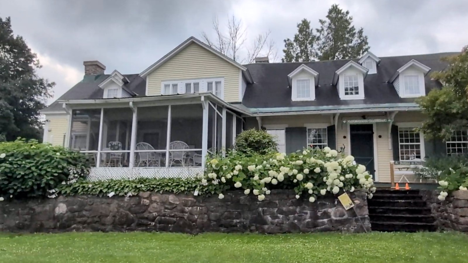 Greenwood: une maison d’histoire vivante au cœur de Hudson