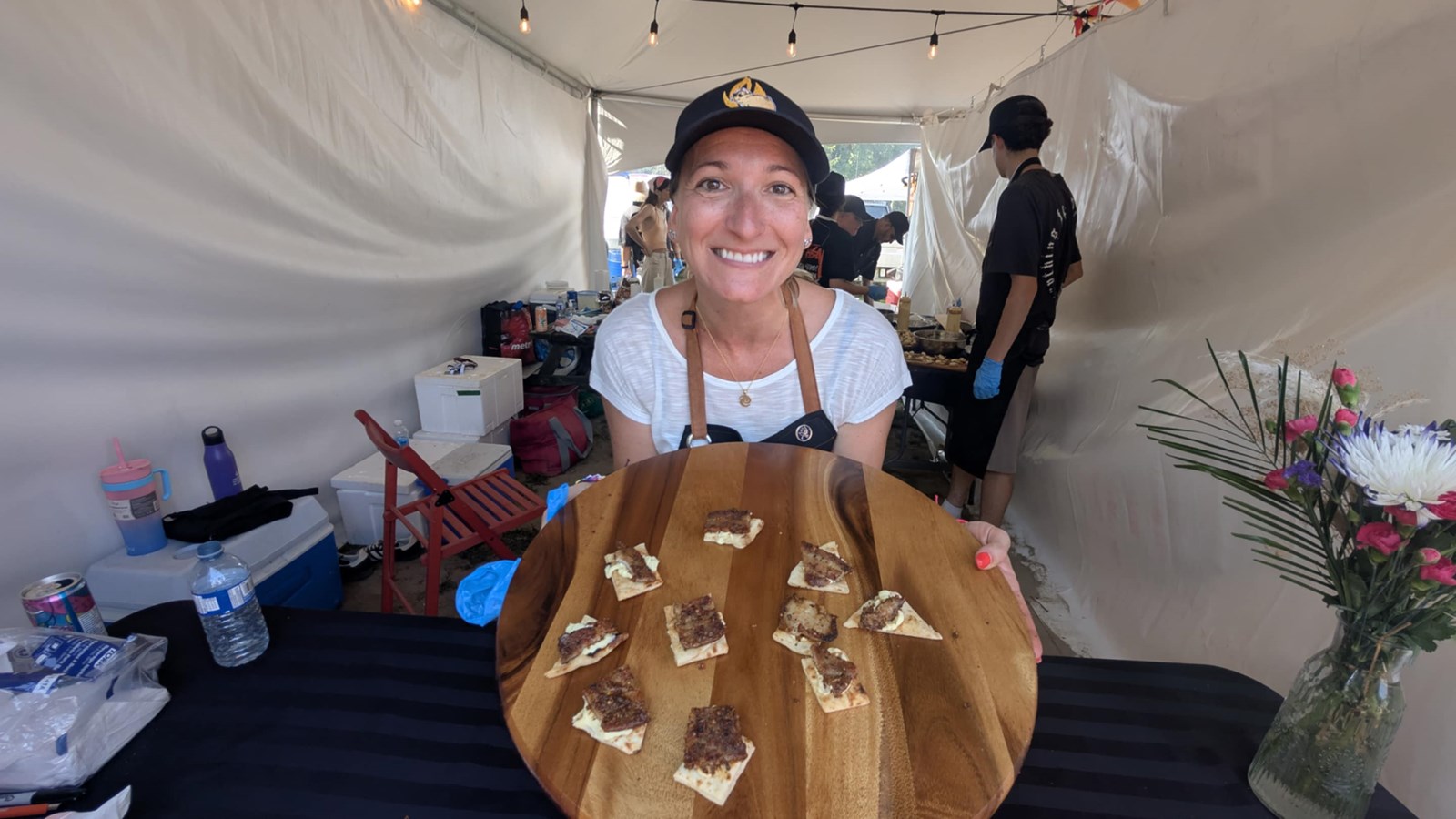 La députée de Soulanges, Marilyne Picard a mis la main sur le premier prix dans la catégorie Amateurs du Festival de la Grillade 2025
