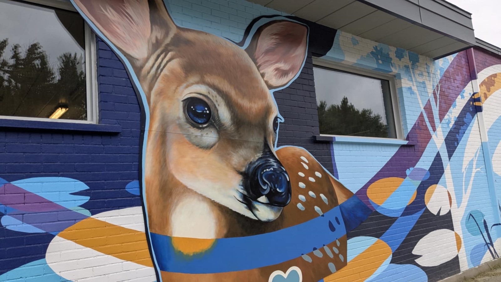L'artiste-peintre Claude Thivierge est fier d'embellir sa communauté