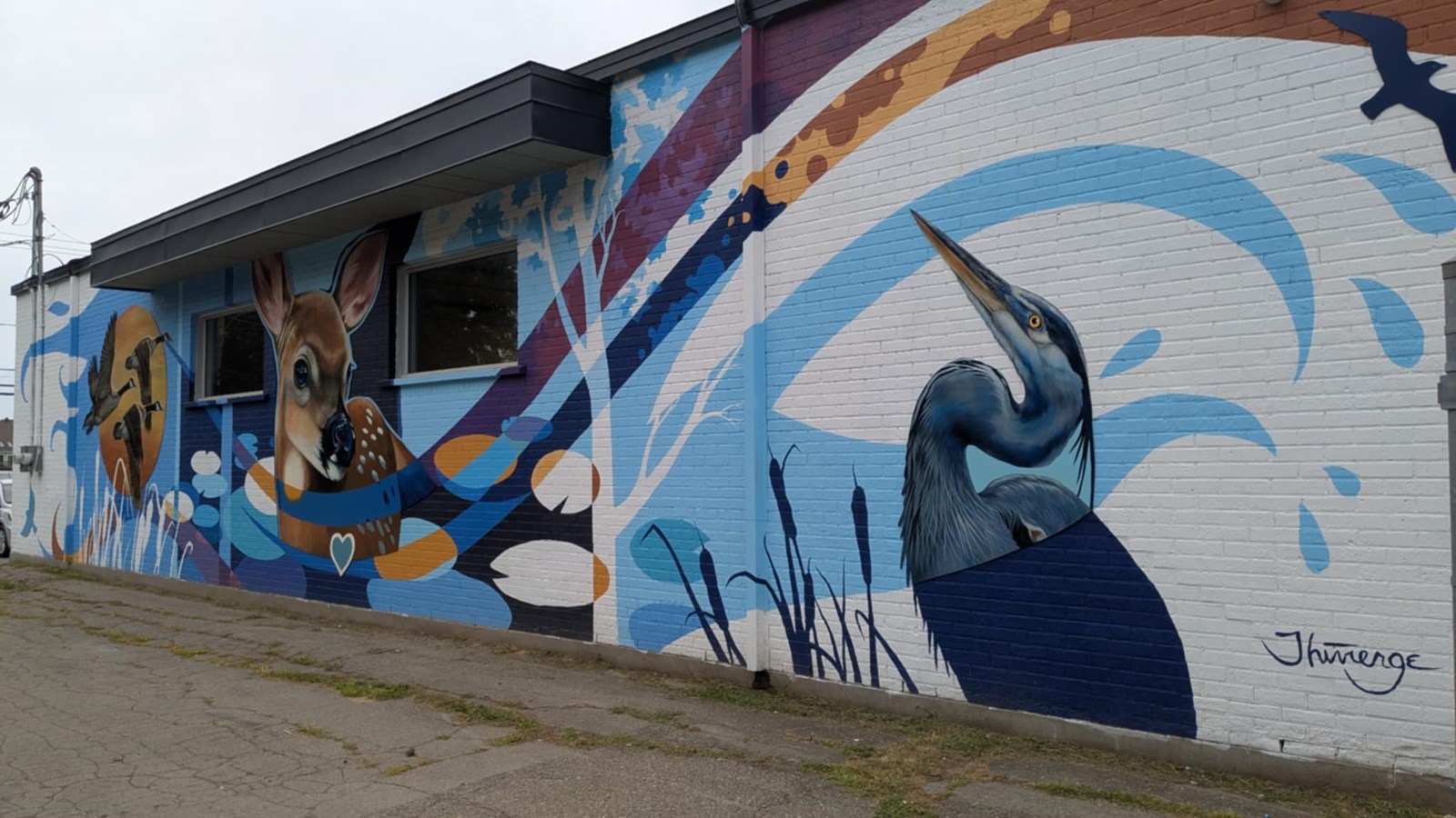 L'artiste-peintre Claude Thivierge est fier d'embellir sa communauté